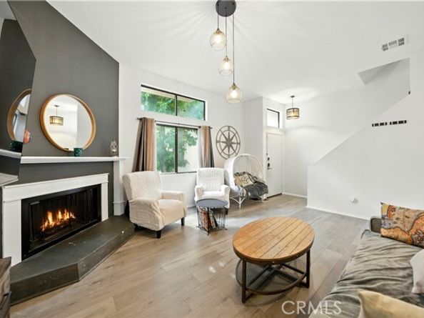 14937 Sherman Way 7, Van Nuys (los Angeles) CA 91405