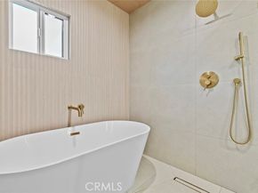 8321 Outland View, Sun Valley (los Angeles) CA 91352