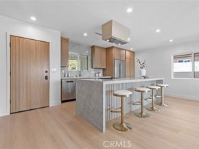 8321 Outland View, Sun Valley (los Angeles) CA 91352