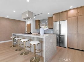 8321 Outland View, Sun Valley (los Angeles) CA 91352