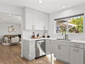 10000 Amestoy Avenue, Northridge (los Angeles) CA 91325