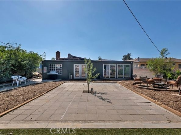 8446 Amboy Avenue, Sun Valley (los Angeles) CA 91352