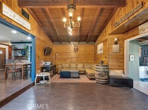 8446 Amboy Avenue, Sun Valley (los Angeles) CA 91352