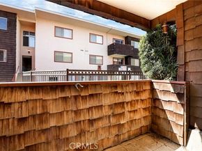 5403 Newcastle Avenue 28, Encino (los Angeles) CA 91316
