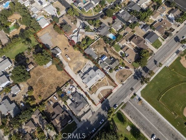1123 S Walnut Avenue, West Covina CA 91790