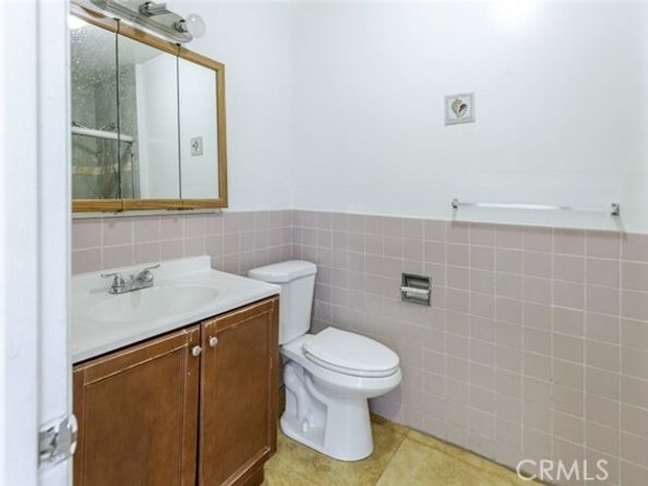 1123 S Walnut Avenue, West Covina CA 91790