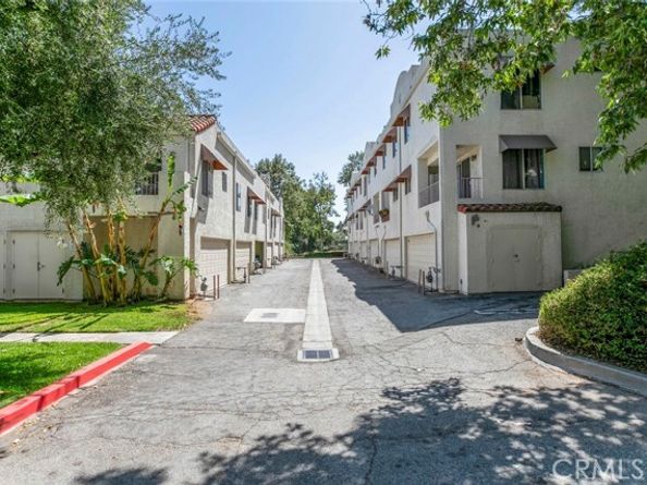 12411 Osborne Street 114, Pacoima (los Angeles) CA 91331