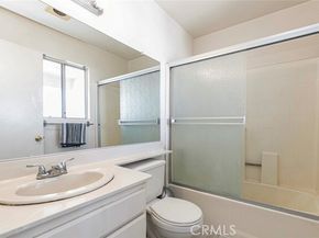 12411 Osborne Street 114, Pacoima (los Angeles) CA 91331