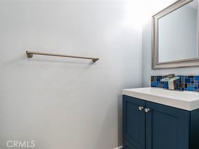 12411 Osborne Street 114, Pacoima (los Angeles) CA 91331