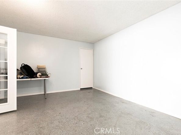 12411 Osborne Street 114, Pacoima (los Angeles) CA 91331