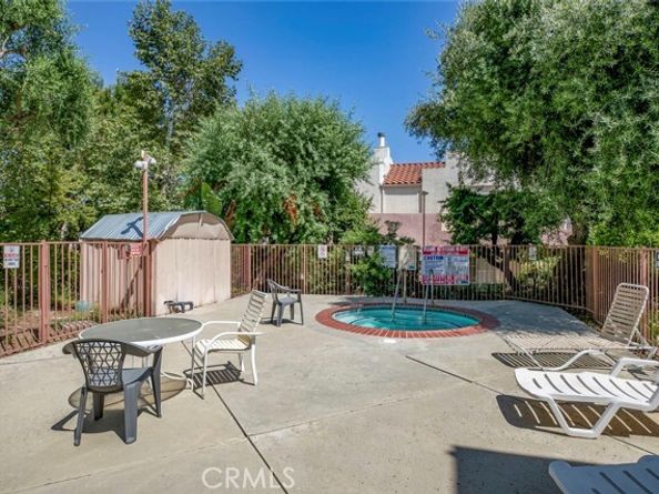 12411 Osborne Street 114, Pacoima (los Angeles) CA 91331