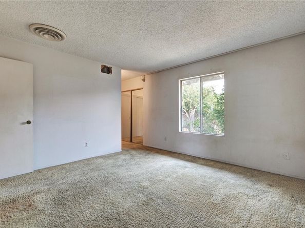 8720 Mulberry Drive, Sunland (los Angeles) CA 91040