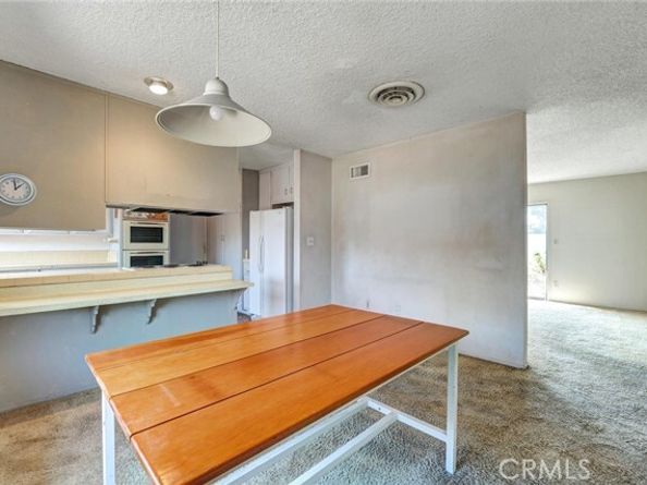 8720 Mulberry Drive, Sunland (los Angeles) CA 91040
