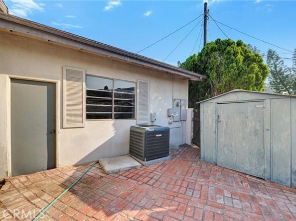 8720 Mulberry Drive, Sunland (los Angeles) CA 91040