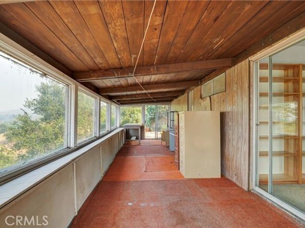8720 Mulberry Drive, Sunland (los Angeles) CA 91040