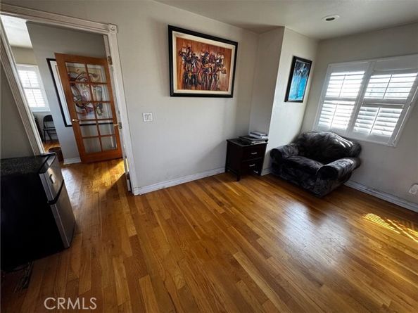 9410 S 4th Avenue, Inglewood CA 90305