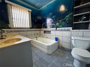 9410 S 4th Avenue, Inglewood CA 90305
