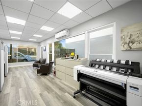 2304 W Burbank Boulevard, Burbank CA 91506