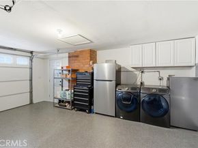 16456 Kingsbury, Granada Hills (los Angeles) CA 91344