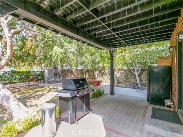 597 N Hill Avenue, Pasadena CA 91106