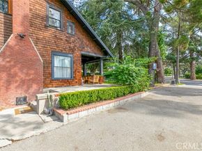 597 N Hill Avenue, Pasadena CA 91106