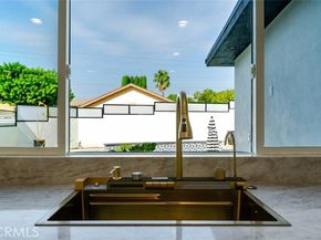 10861 Lindley Avenue, Granada Hills (los Angeles) CA 91344