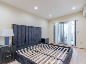 10861 Lindley Avenue, Granada Hills (los Angeles) CA 91344