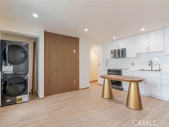 10861 Lindley Avenue, Granada Hills (los Angeles) CA 91344
