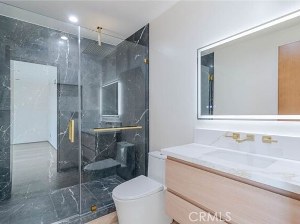 10861 Lindley Avenue, Granada Hills (los Angeles) CA 91344
