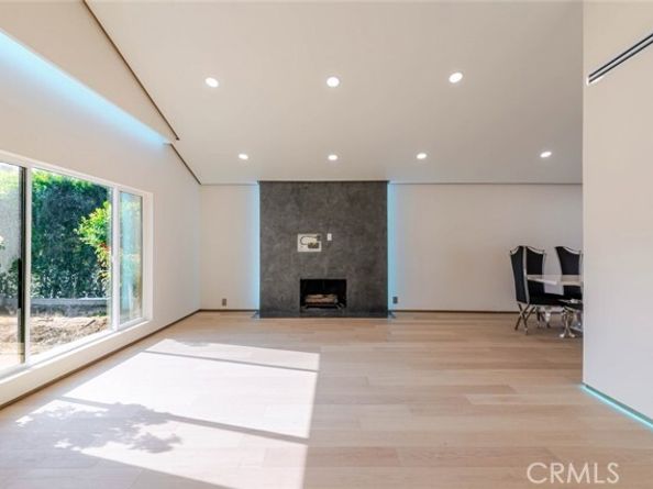 10861 Lindley Avenue, Granada Hills (los Angeles) CA 91344
