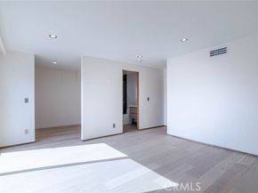 10861 Lindley Avenue, Granada Hills (los Angeles) CA 91344