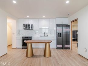 10861 Lindley Avenue, Granada Hills (los Angeles) CA 91344