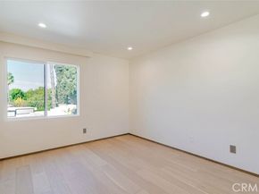 10861 Lindley Avenue, Granada Hills (los Angeles) CA 91344