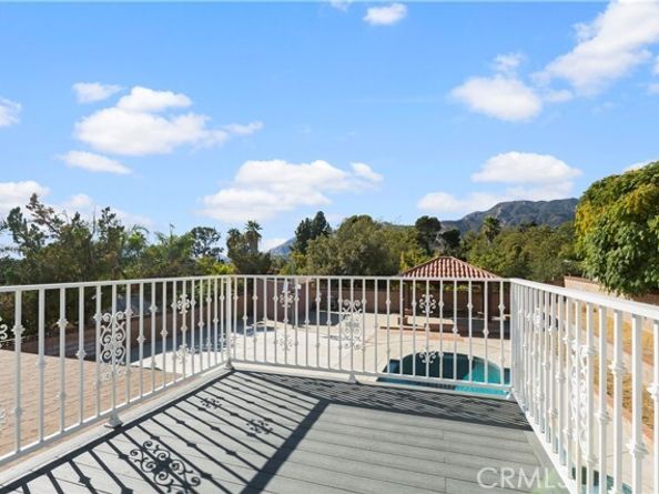 13889 Nurmi Street, Sylmar (los Angeles) CA 91342