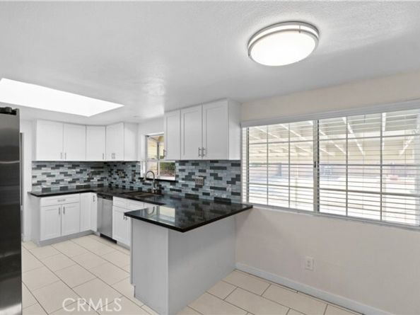 13889 Nurmi Street, Sylmar (los Angeles) CA 91342