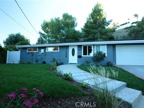 17350 Firma Court, Granada Hills (los Angeles) CA 91344