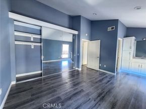 11107 Arminta Street 22, Sun Valley (los Angeles) CA 91352