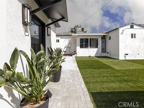11484 Erwin Street, North Hollywood (los Angeles) CA 91606