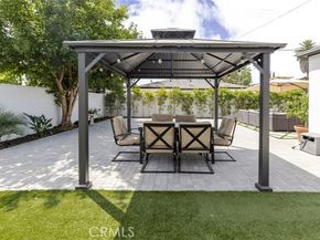 11484 Erwin Street, North Hollywood (los Angeles) CA 91606