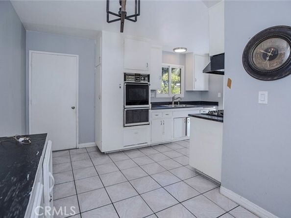 11523 Vanport Avenue, Sylmar (los Angeles) CA 91342