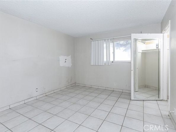 11523 Vanport Avenue, Sylmar (los Angeles) CA 91342