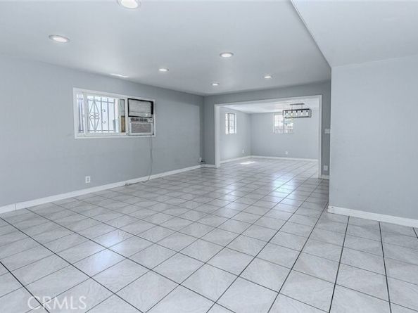 11523 Vanport Avenue, Sylmar (los Angeles) CA 91342