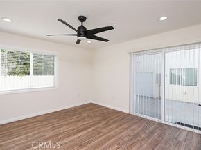 2131 S Cloverdale, Los Angeles CA 90016