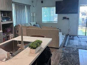1814 109TH Street, Los Angeles CA 90059