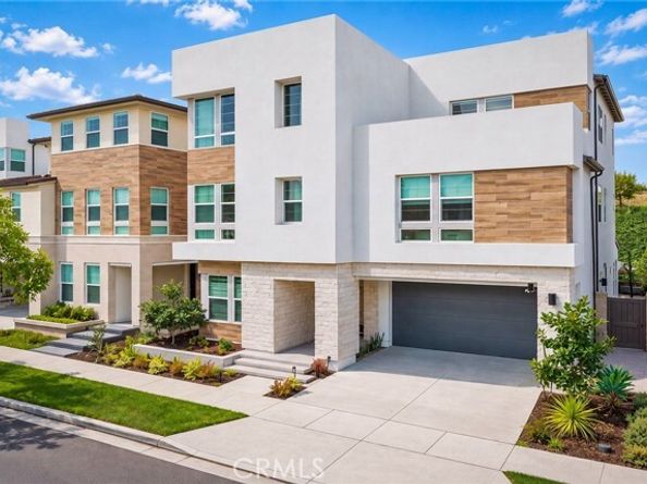 281 Burwood, Lake Forest (el Toro) CA 92630