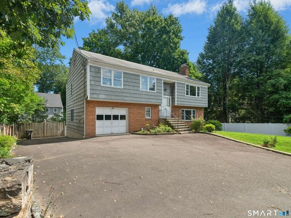 1646 Boston Post Road, Darien CT 06820