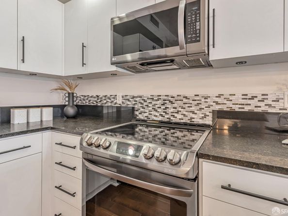 88 East San Fernando Street 507, San Jose CA 95113