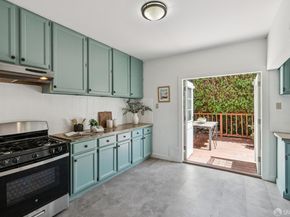 573 Edinburgh Street, San Francisco CA 94112