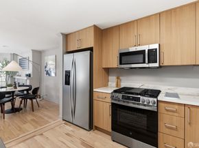 1565 Sacramento Street 3, San Francisco CA 94109