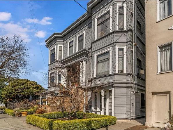 739 Santa Clara Avenue, Alameda CA 94501